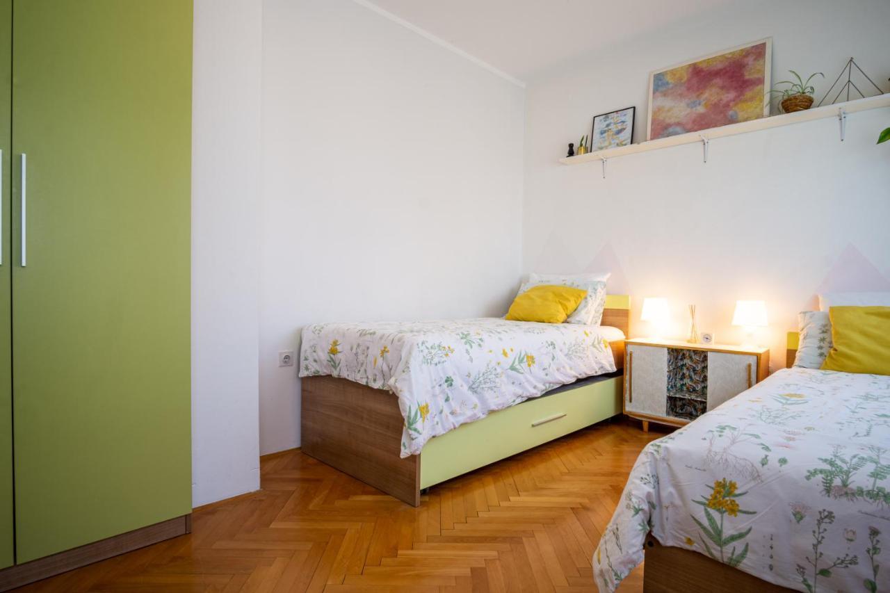 Spacious Apartment By The Sea 8+4 Pula Dış mekan fotoğraf