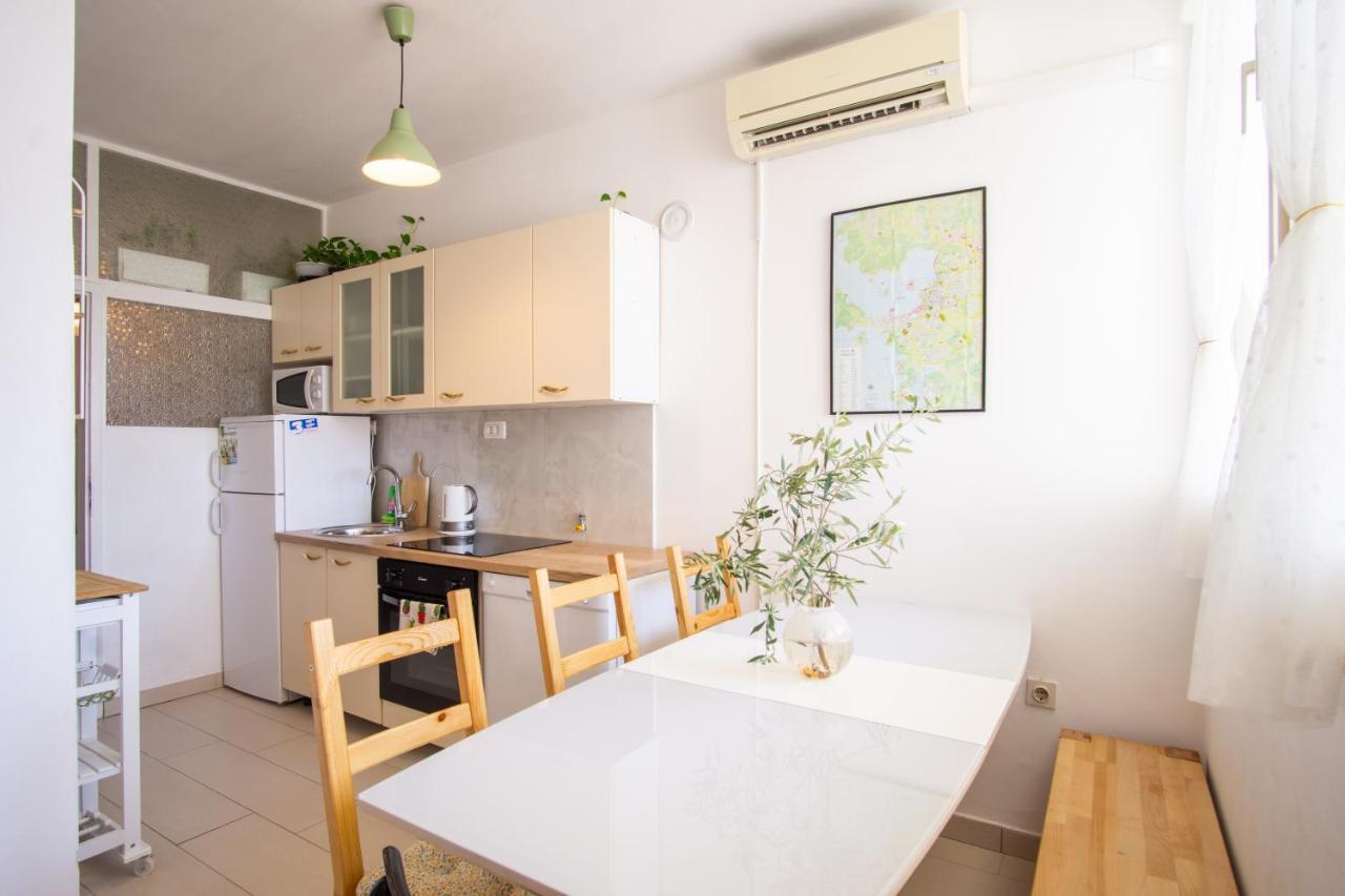 Spacious Apartment By The Sea 8+4 Pula Dış mekan fotoğraf