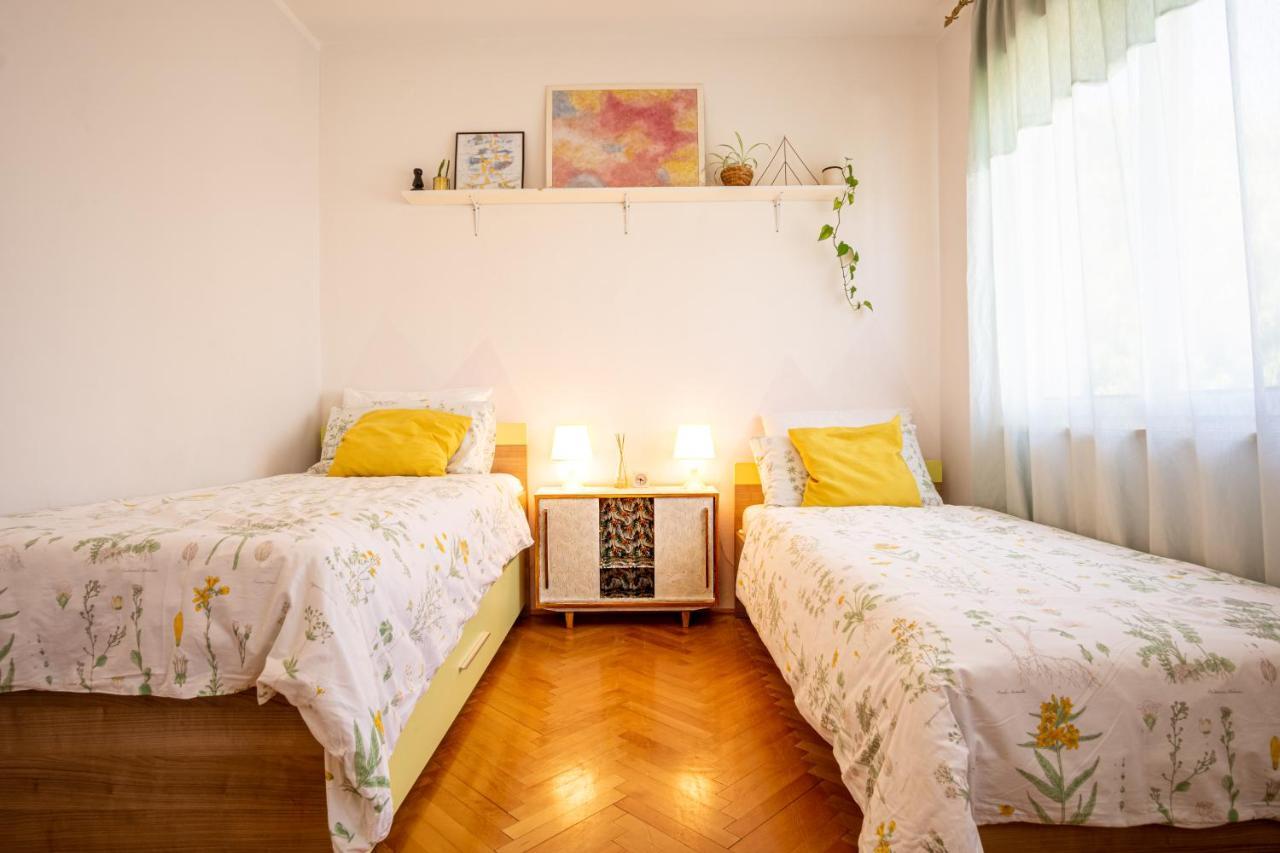 Spacious Apartment By The Sea 8+4 Pula Dış mekan fotoğraf